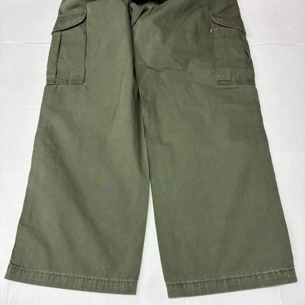 Levi’s XX Cargo Baggy Pants Men’s Size 32x30 Forest Green Slightly Tapered Leg